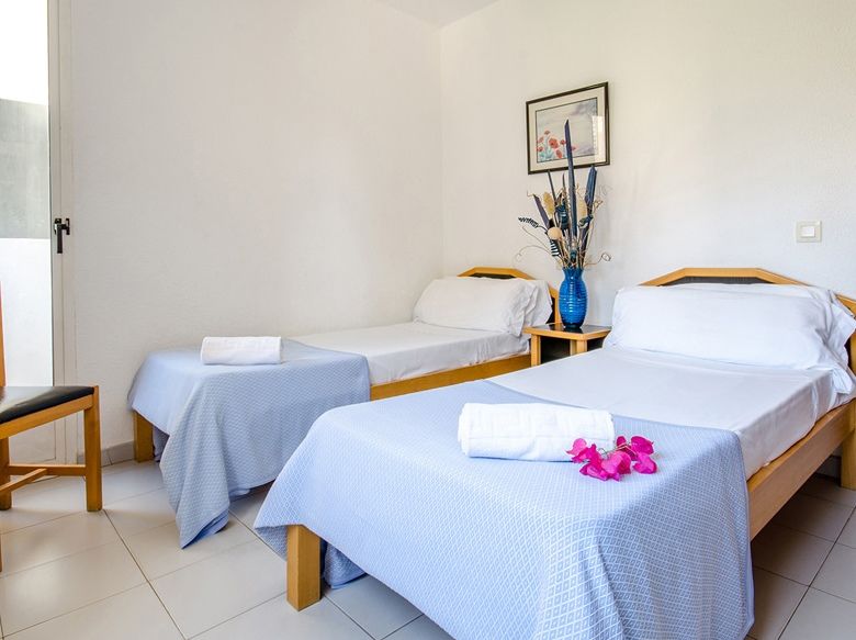 Apartamentos El Faro By Mc Benidorm Buitenkant foto